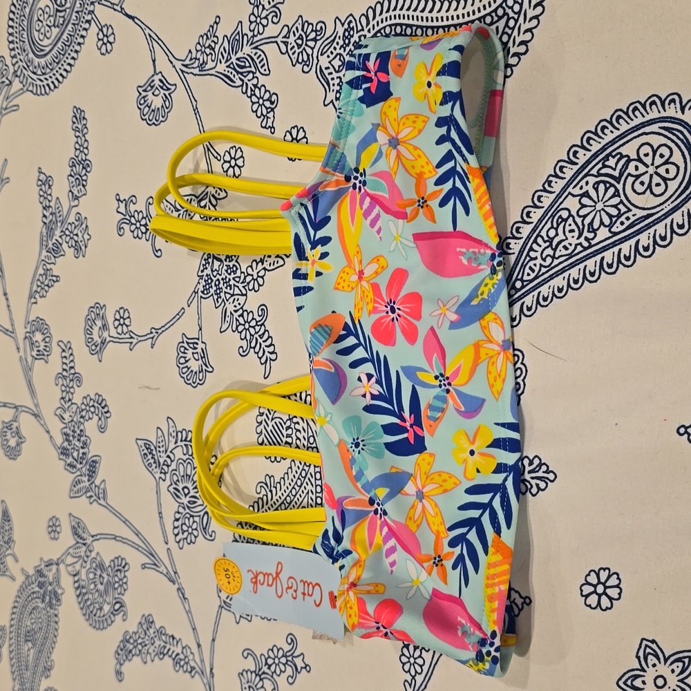 ❤️10/$10 New girls bikini top